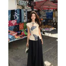 批发新中式立领绣花收腰短袖针织上衣垂感缎面半身裙套装女夏季新款