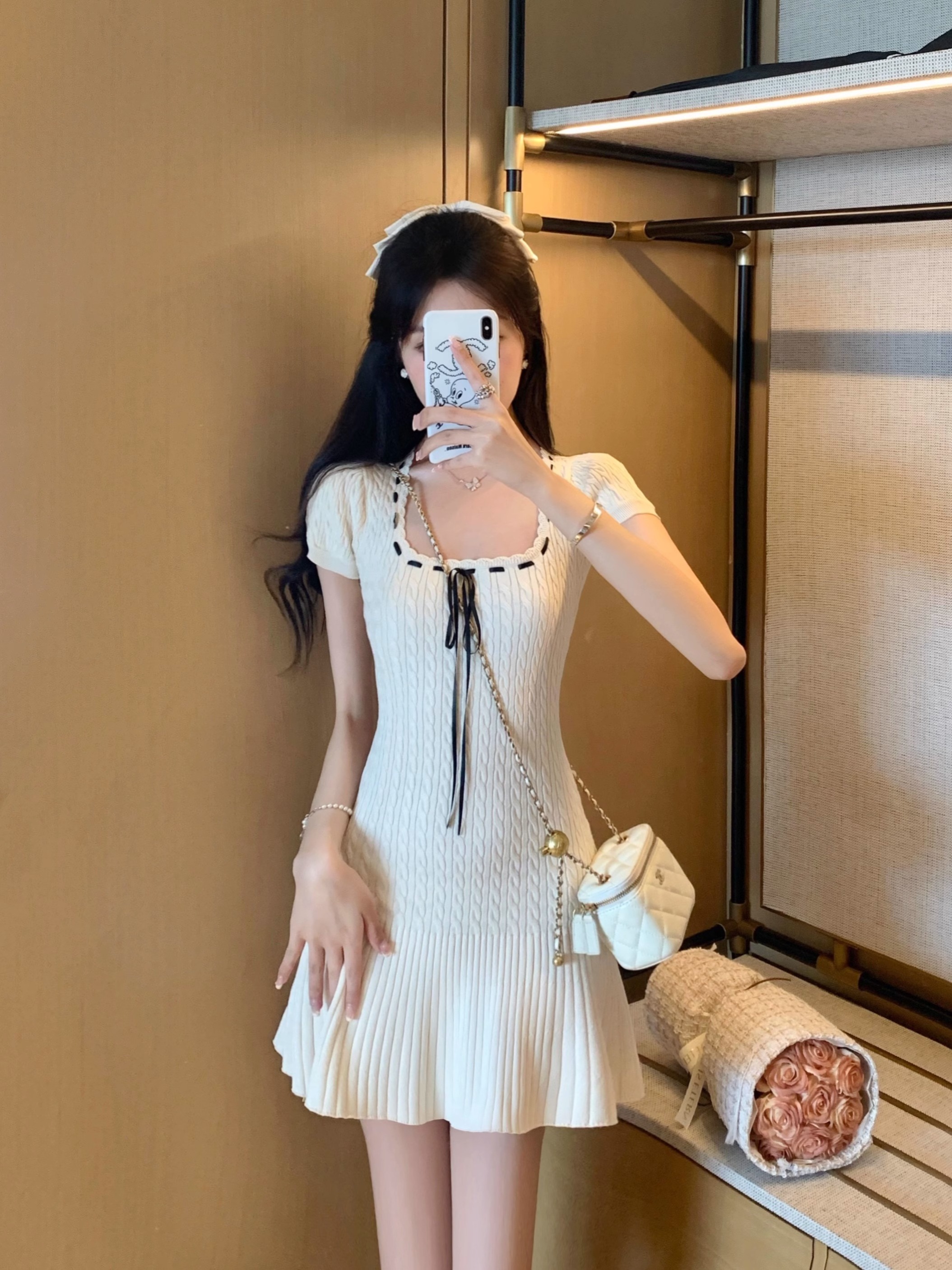 프랑스식 작은 샤넬 스타일 얼음 실크 니트 여성 드레스 여름 패션 품격 연령 감소 허리 수축 몸매 가꾸기 슬림해 보이는 광장 칼라 미니 스커트