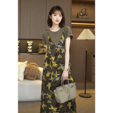 批发2025新款连衣裙洋气拼接短袖中长裙假两件遮肚显瘦胖mm气质碎花裙