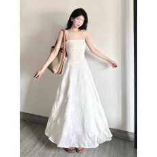 批发吊带可调节提花吊带<b class='q'>连衣裙</b>女气质复古高级感度假收腰显瘦长裙子