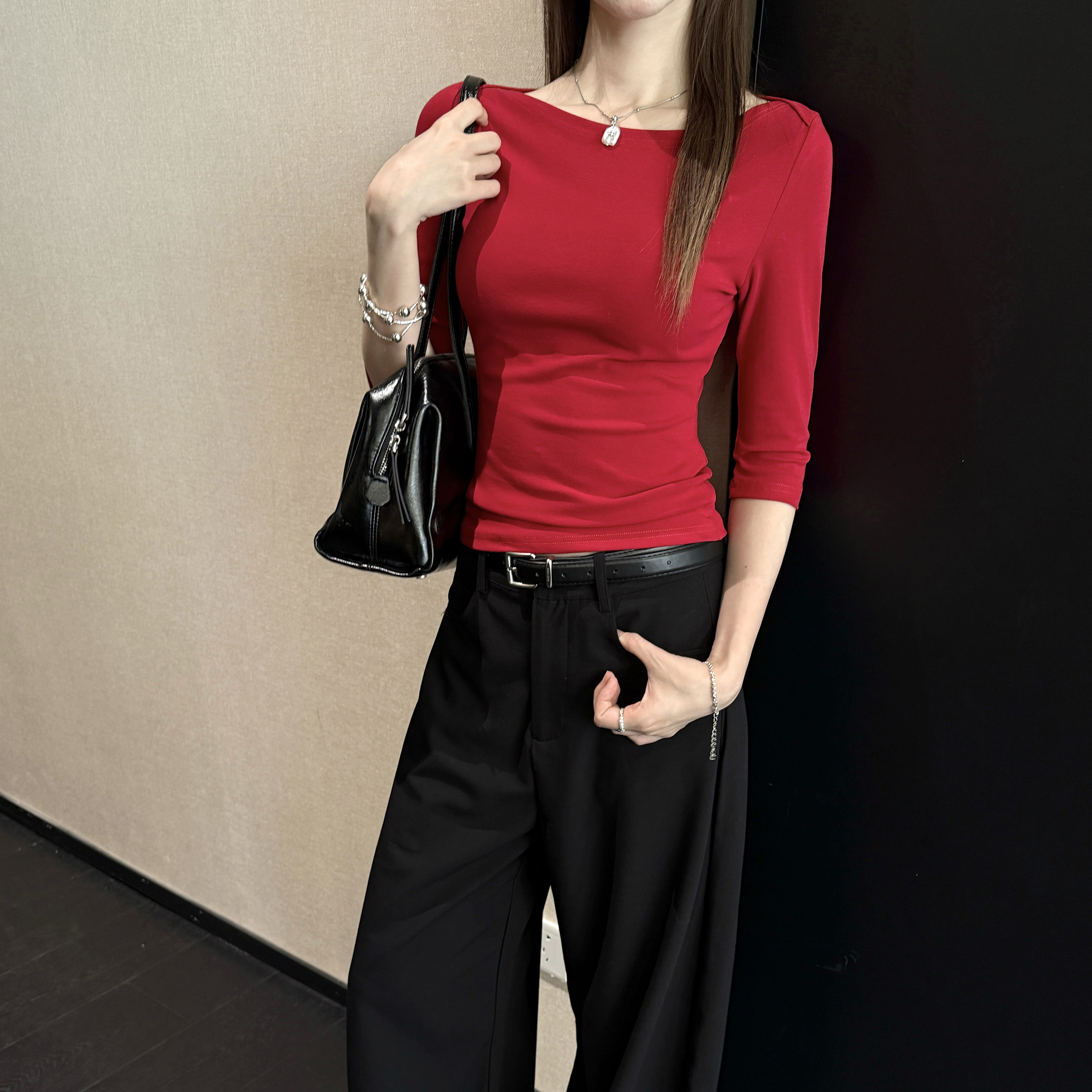 MY70312# 黑色打底衫女内搭新款高级感喇叭袖长袖针织衫上衣女裝貨源服...