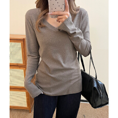 批发实拍实价v领露锁骨长袖打底衫女春季高级感休闲宽松长袖t恤上衣