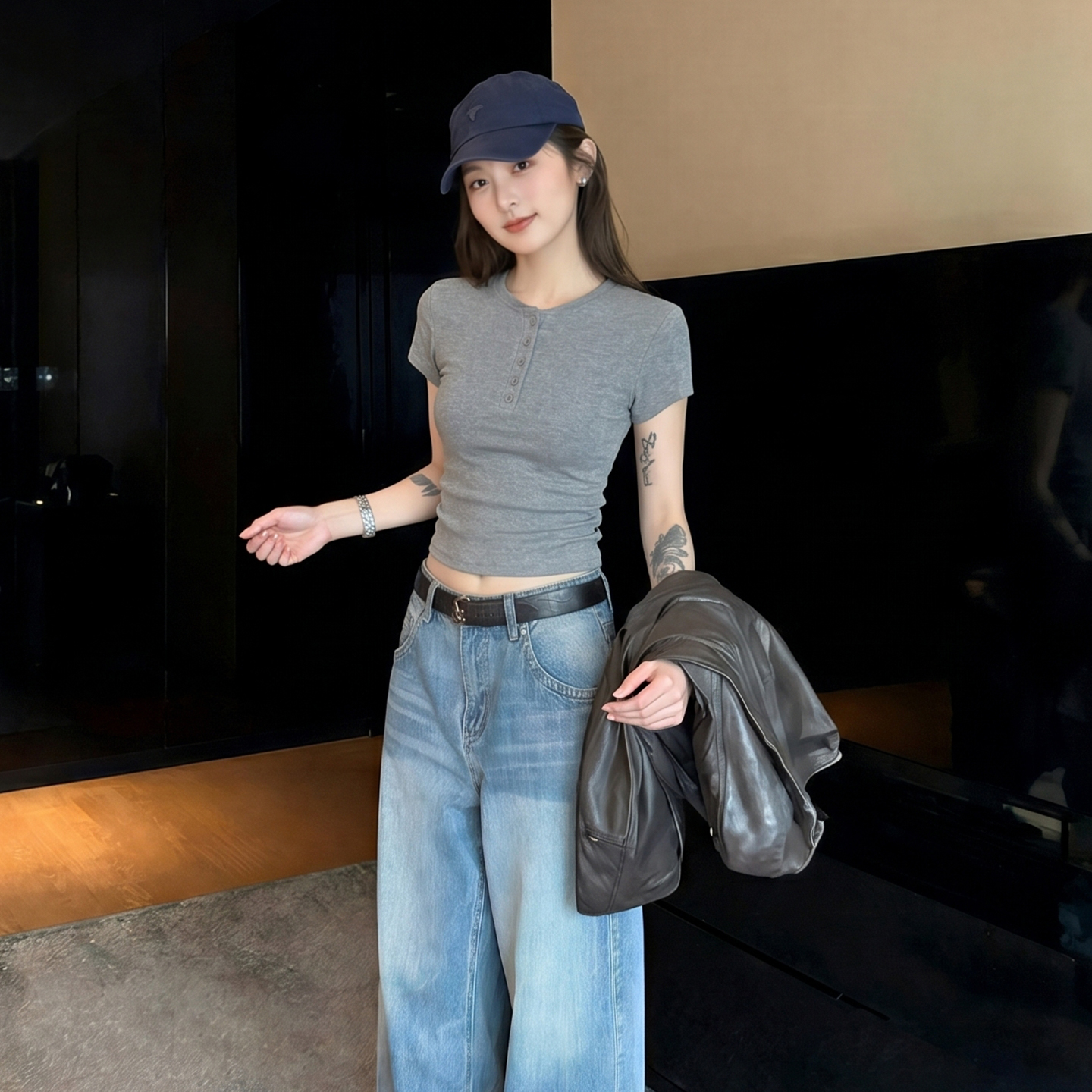 ai 실사 살구 색상 순면 긍정적 인 어깨 반팔 티셔츠 여성 봄 2026 새로운 디자인 센스 쇼트 스타일 맨위 티셔츠