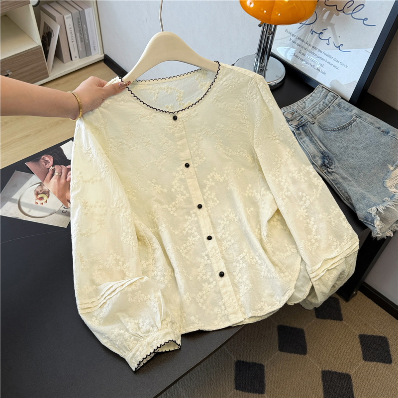디자인 센스 자수 긴팔 여성 셔츠 2026 봄 가을 새로운 작은 키 올해 인기 외국 가스 연령 감소 맨위 트렌디