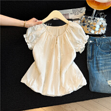 批发泡泡袖短袖<b class='q'>娃娃衫</b>女2026新款夏季减龄绣花纯棉衬衫花苞上衣