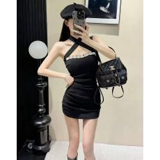 批发2025纯欲风性感辣妹镶钻抹胸包臀显瘦抓绒加厚连衣裙<b class='q'>短裙</b>