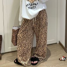 批发果子狸 2025秋冬新款单女海岛绒休闲宽松款长裤家居服