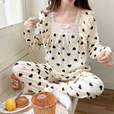 果子狸 春季方领花边套头睡衣女可爱甜美舒适泡泡皱布家居服