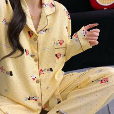 果子狸 奶黄波点小狗大码睡衣女春秋季家居服