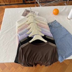 批发ins韩系甜美温柔风针织长袖T恤女<b class='q'>时尚</b>别致微透内搭打底衫上衣