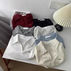 批发好搭配~简约蓝色v领针织短袖t恤女夏季新款休闲<b class='q'>短款</b>收腰上衣