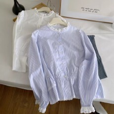 批发甜美风蕾丝拼接长袖条纹衬衫女早春穿搭小众宽松超好看上衣潮