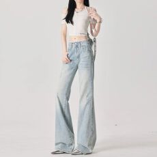 批发大码胖mm低腰微喇牛仔裤女装浅色蕾丝拼接磨破喇叭阔腿直筒长裤子