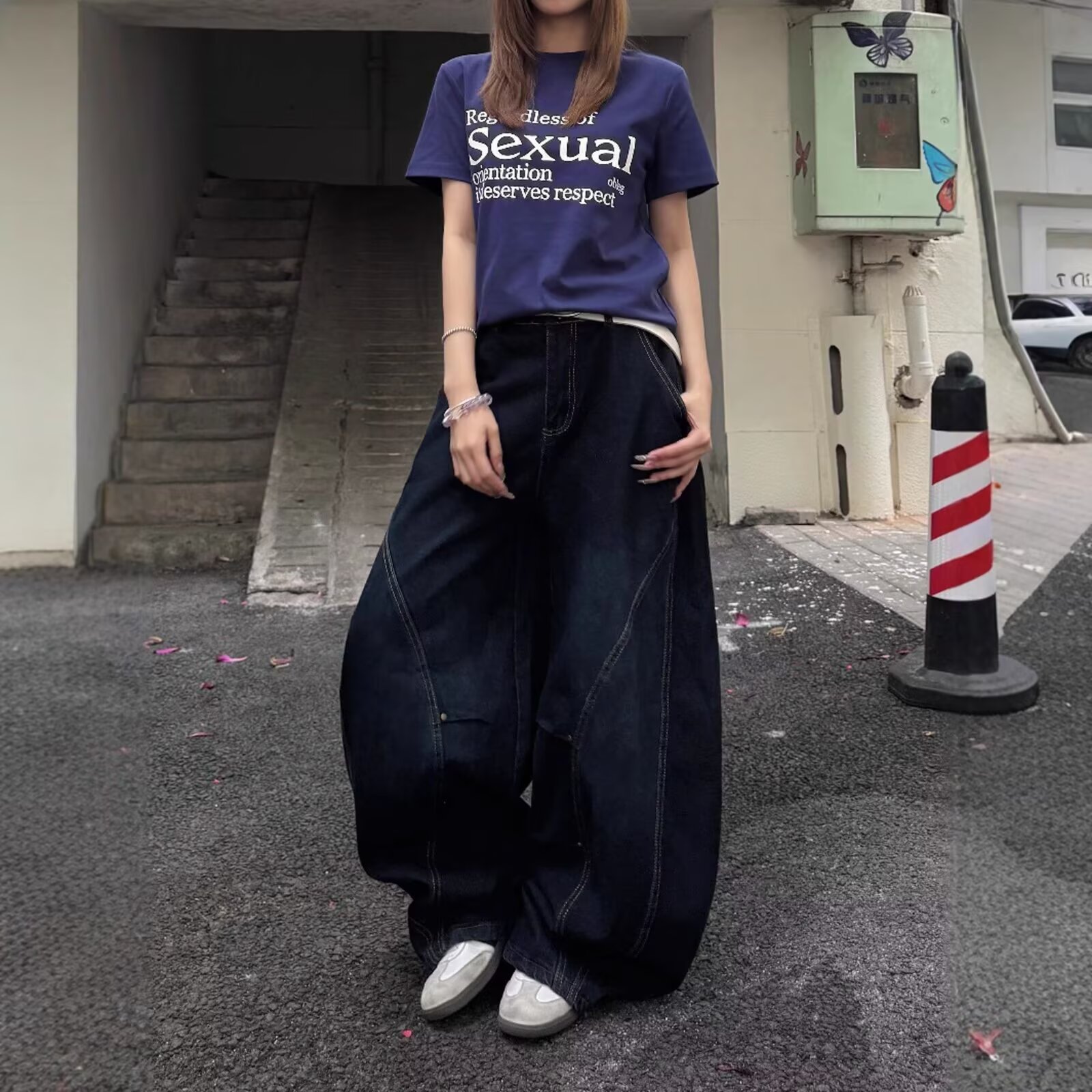 아메리칸 레트로 패치워크 해체 시리즈 명시적 스티치 모통이 칼 프로필 모양 검정색 청바지 루즈핏 디자인 센스 와이드 레그 팬츠 어린이