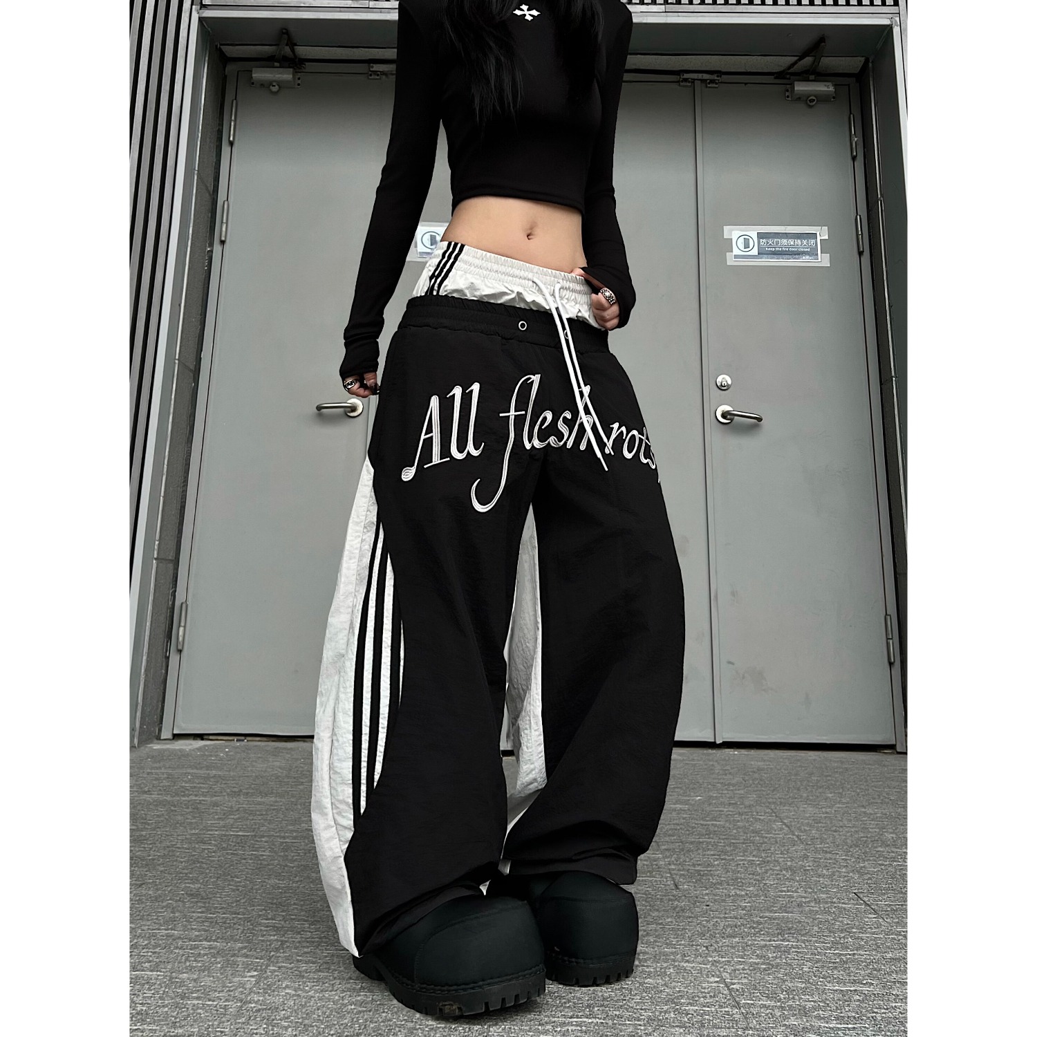 아메리칸 패치워크 더블 머리 허리 스트라이프 모통이 칼 웨이 바지 루즈핏 춤추기 넓은 다리 캐주얼 바지 여름