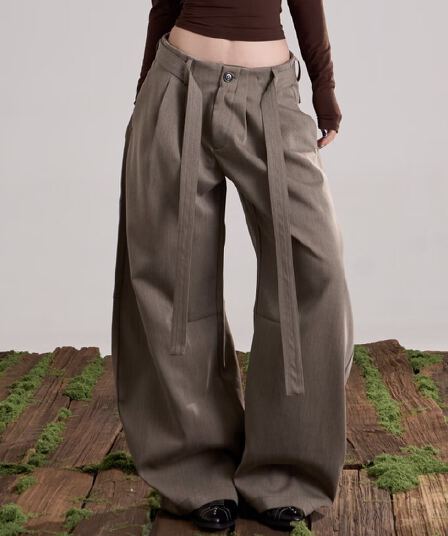 아메리칸 레트로 명중 Pleat 벨트 루즈핏 넓은 다리 모통이 칼 캐주얼 바지 여성 출퇴근 슬림해 보이는 다용도 스트레이트 도루 센스 바지
