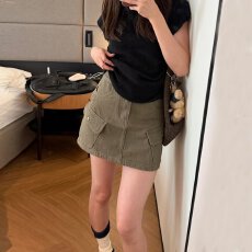 批发美式复古时尚显瘦半身裙女春<b class='q'>秋</b>款别致咖色高腰遮胯大口袋工装通勤