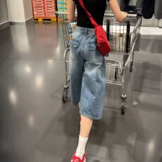 批发2026秋冬韩系浅蓝色阔腿牛仔裤女<b class='q'>时尚</b>高腰宽松显瘦垂感