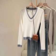 批发白色假两件正肩长袖针织衫女秋季秋冬修身收腰内搭打底衫短款上衣