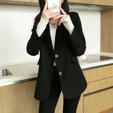 批发抖音网红<b class='q'>小西装</b>外套女2022新款爆款气质洋气宽松韩版<b class='q'>女士</b>休闲西服