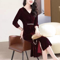 批发春秋<b class='q'>高端</b>新款纯色金丝绒中长过膝<b class='q'>连衣裙</b>气质收腰修身显瘦鱼尾裙子