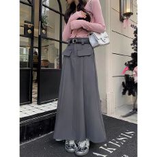 批发灰色百褶<b class='q'>西装</b>裙女2024春夏新款时尚高腰中长款显瘦a字包臀半身裙