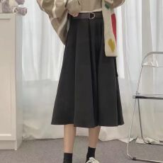 批发<b class='q'>大码</b>女装百搭减龄半身裙春秋新款微胖妹妹mm高腰遮跨a字西装伞裙