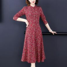 批发阔太太高端洋气长袖连衣裙2026春秋冬新款<b class='q'>中年女装</b>气质贵夫人长裙