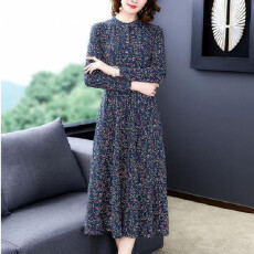 批发阔太太高端洋气长袖连衣裙2026春秋冬新款<b class='q'>中年女装</b>气质贵夫人长裙