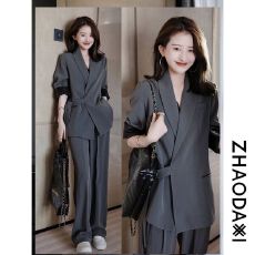 批发大嫂同款2026春秋新款大码胖mm宽松减龄阔腿裤<b class='q'>两件</b>套西装套装<b class='q'>女</b>