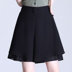 批发黑色雪纺短裤女夏2026年新款夏季薄款<b class='q'>裙裤</b>短款阔腿裤裙垂感女裤子