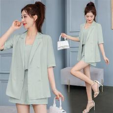 批发<b class='q'>大码</b>女装夏装新款遮肉气质吊带西装外套显瘦短裤三件套装女