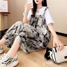 批发短袖T恤<b class='q'>背带裤</b>两件套女洋气减龄新款网红炸街超火夏季套装