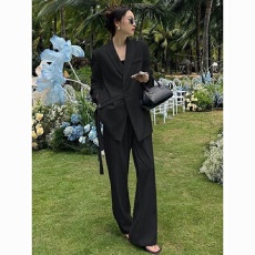 批发休闲西装套装<b class='q'>女</b>2026年秋季新款高级感小个子西服外套阔腿裤<b class='q'>两件</b>套