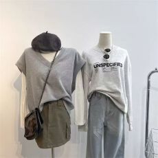 批发时尚<b class='q'>宽松</b>慵懒风V领马甲背心女2026韩版秋季内搭外穿显瘦无袖上衣