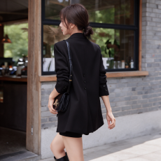 批发小西装外套女2026春秋新款高级感<b class='q'>修身</b>职业休闲洋气减龄小个子西服