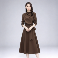批发长袖<b class='q'>连衣裙</b>2026春装新款薄款<b class='q'>高端</b>早秋爆款秋款今年流行裙子春秋潮