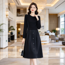 批发2026宽松时尚<b class='q'>连衣裙</b>假两件长袖新款大码女装中长款拼接显瘦裙子