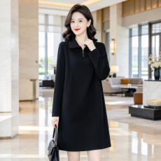 批发大码洋气女装连衣裙胖妈妈气质<b class='q'>秋</b>季新款休闲减龄时尚翻领显瘦衣裙