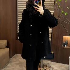 高级感双排扣羊羔绒外套女2026年冬季新款保暖小香风毛绒加厚