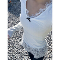 批发已出货 白色V领蕾丝花边加绒内搭打底衫T恤<b class='q'>秋</b>冬叠穿修身