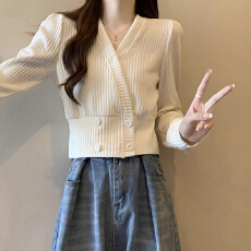 批发已出货 <b class='q'>大码</b>交叉v领<b class='q'>打底衫</b>女春秋胖mm显瘦收腰洋气内搭短款上衣