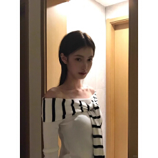 批发已出货【冰爽丝洗水】韩系条纹飘带拼接<b class='q'>一字肩</b>长袖秋季新款修身