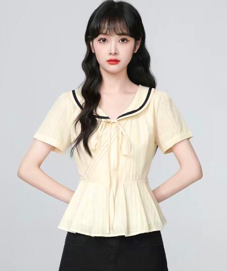 프랑스식 베이비 칼라 반팔 여성 셔츠 2026 여름 새로운 프릴 나비 매듭 디자인 센스 셔츠 쇼트 스타일 맨위