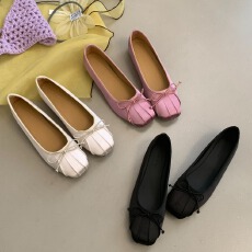 批发浅口法式温柔风绸缎单鞋2026春<b class='q'>夏</b>新款褶皱方头软底芭蕾舞鞋