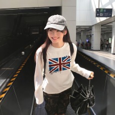 21支纯棉+后包领印花长袖T恤女宽松圆领上衣