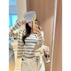 批发条纹两件套设计感长袖开衫女秋季内搭吊带背心上衣