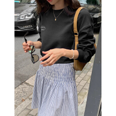 批发<b class='q'>卫衣</b>韩版秋冬印花套头学院风圆领<b class='q'>短款</b>上衣休闲针织衫女