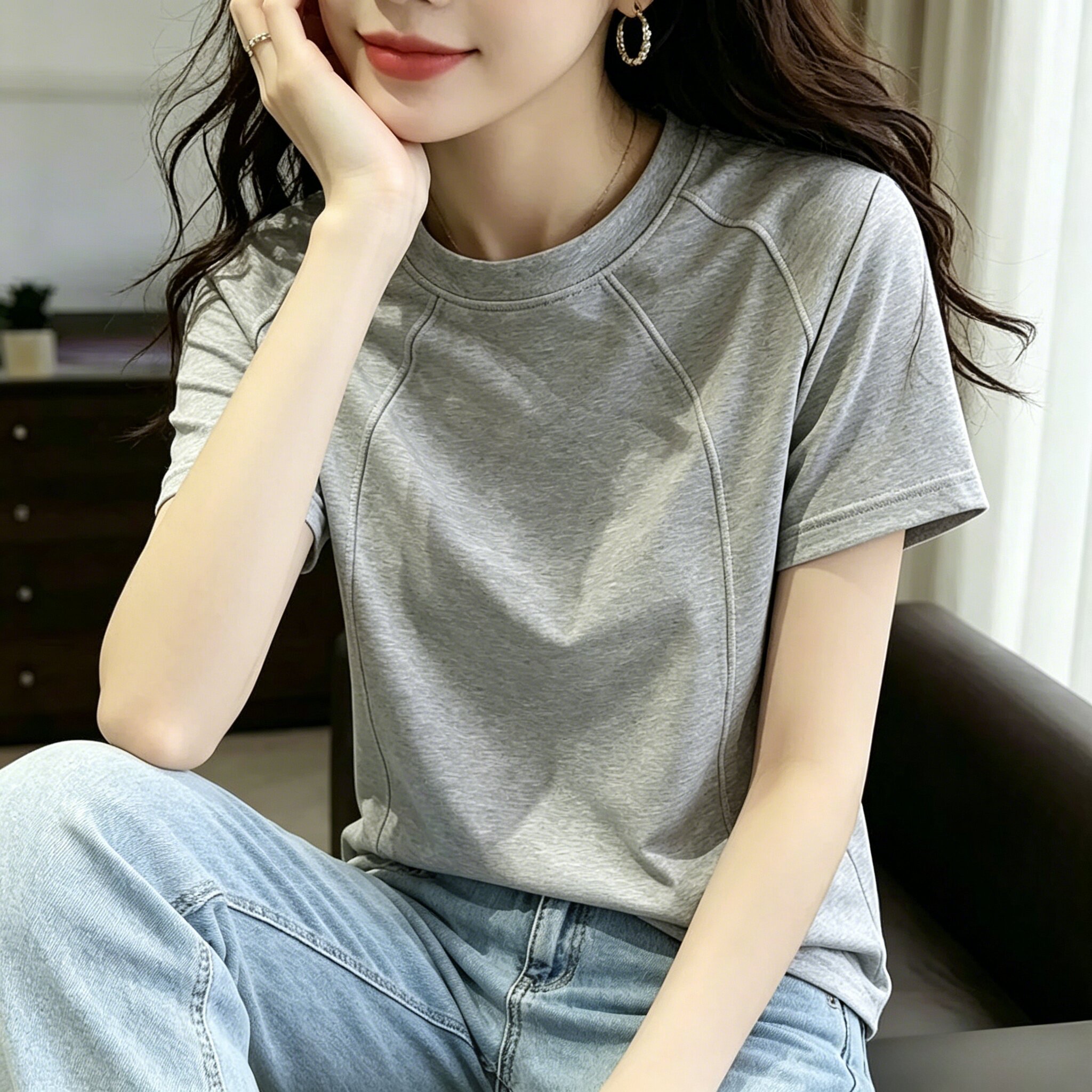라운드 넥 반팔 순면 티셔츠 여성 여름 새로운 미니멀리즘 루즈핏 다용도 슬림해 보이는 출퇴근 맨위