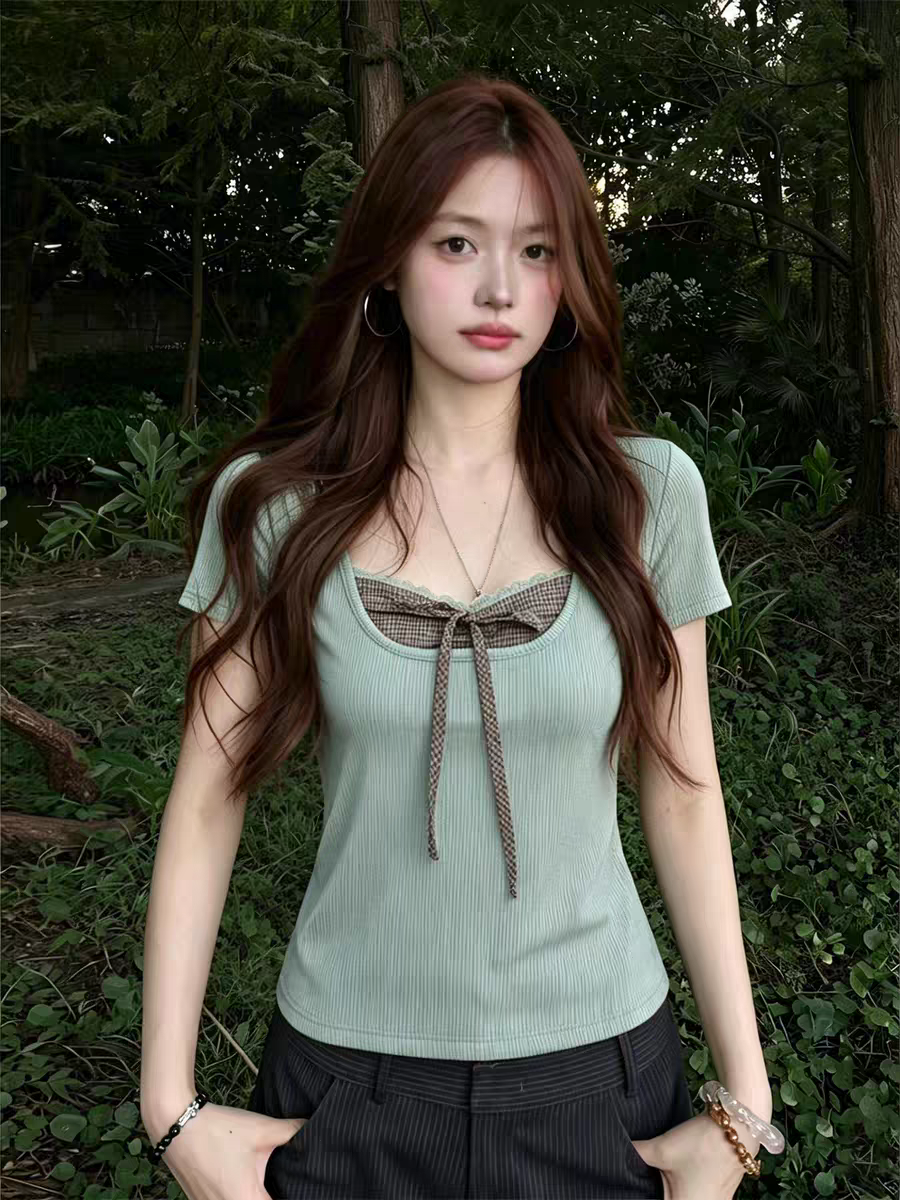 2 2 인 면 260 그램 한 부서 작은 대중 녹색 연령 감소 페이크 레이어드 디자인 센스 반팔 맨위